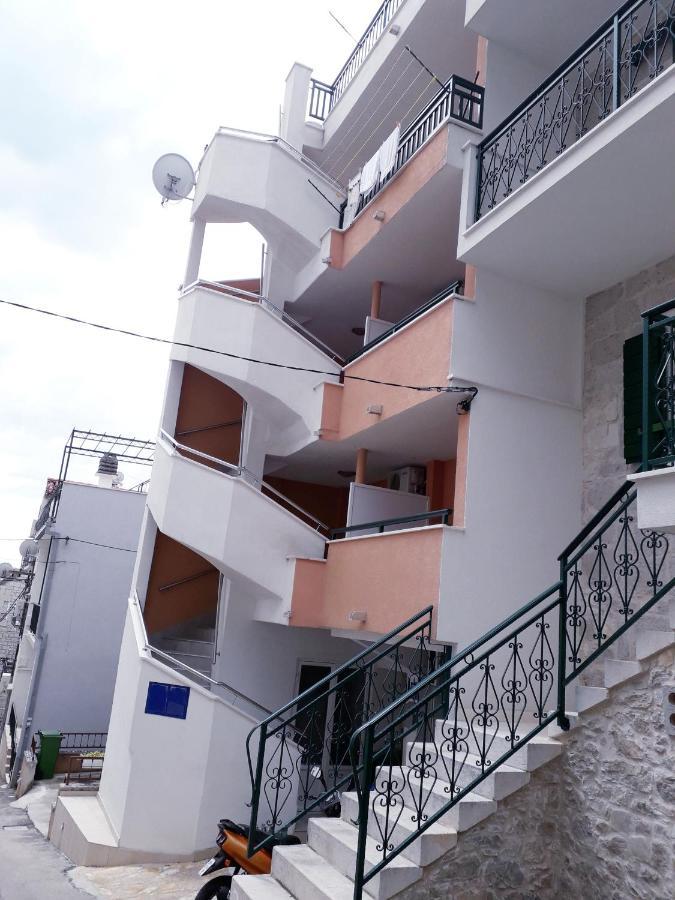 Apartmani Patrick Baška Voda Exterior foto